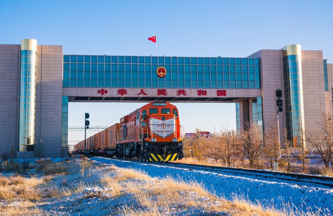 ท่าเรือบกของจีนให้บริการรถไฟขนส่งสินค้าจีน-ยุโรปมากกว่า 3,000 เที่ยว