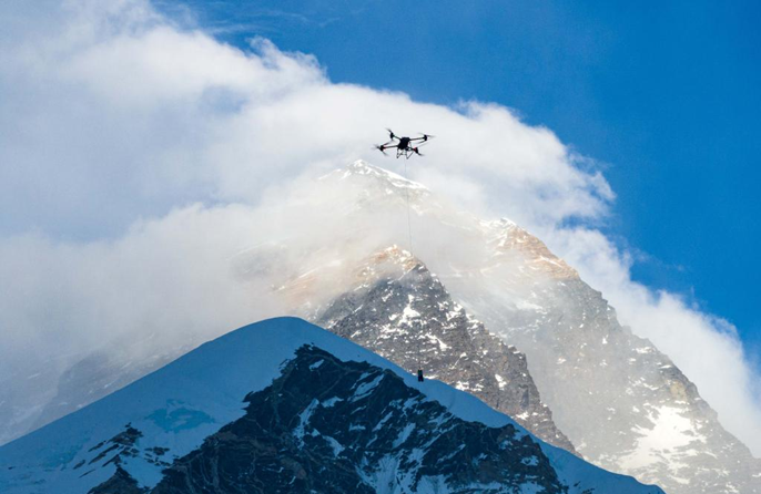 DJI公司ทดสอบการส่งด้วยโดรนบนภูเขาเอเวอร์เรสต์ สำเร็จเป็นครั้งแรกของโลก