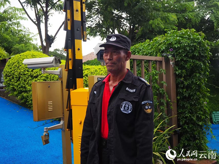 ชาวบ้านในมณฑลยูนนาน ทางตะวันตกเฉียงใต้ของจีนมีรายได้มั่นคงจากโครงการพลังงานน้ำกลายเป็นจุดดึงดูดนักท่องเที่ยว