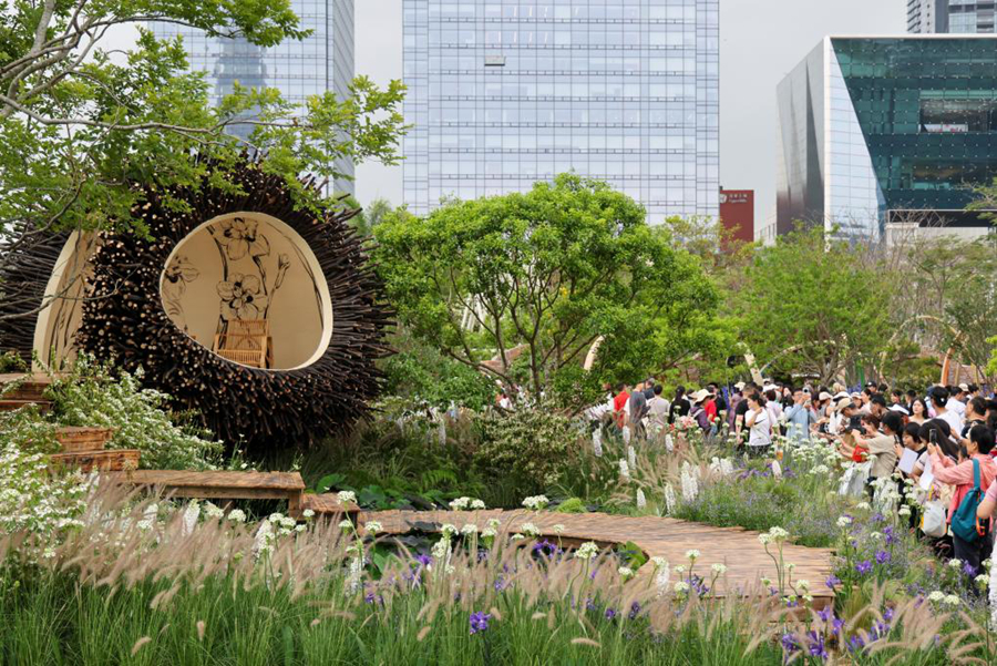 งานแสดงดอกไม้เขตอ่าวใหญ่กวางตุ้ง-ฮ่องกง-มาเก๊า เปิดฉากขึ้น ณ เมืองเซินเจิ้น