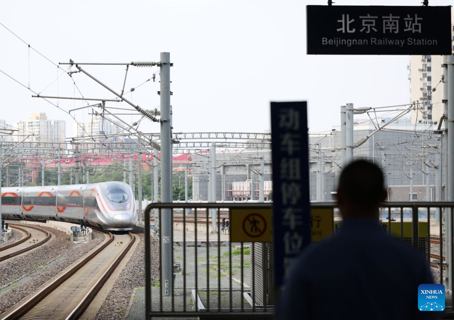 รถไฟความเร็วสูงปักกิ่ง-เซี่ยงไฮ้ : ฉลองครบรอบ 15 ปีแห่งการให้บริการ